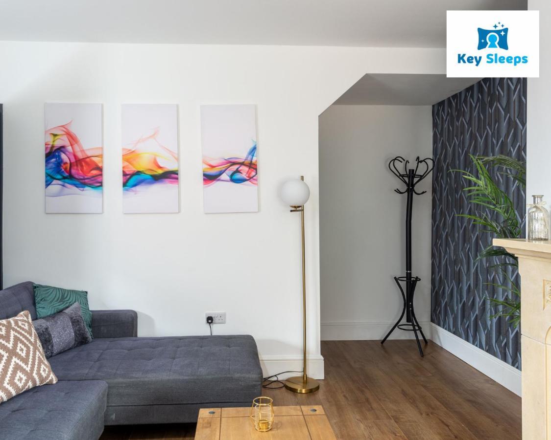 Five Bedroom Spacious Modern House By Keysleeps Short Lets Workington Lake District Beach Luaran gambar