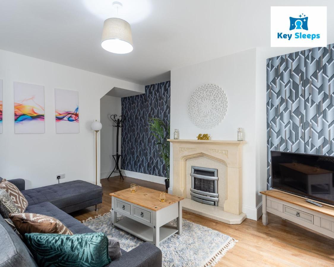 Five Bedroom Spacious Modern House By Keysleeps Short Lets Workington Lake District Beach Luaran gambar